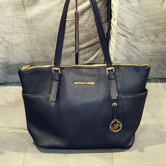 Michael Kors Navy Blue Tote - Picture 1 of 12